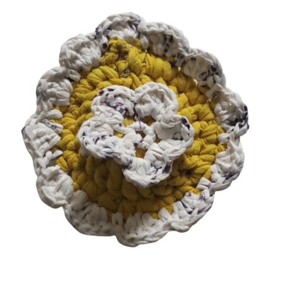 Recycled Crochet Plarn Upcycled Nylon Dish Scrubby - Picture 6 of 6